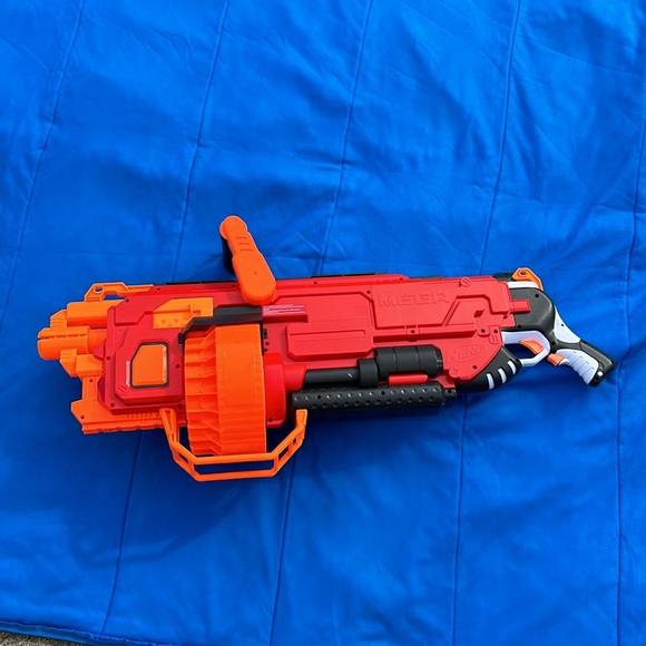 Mega Mastodon NERF GUN - Picture 4 of 5